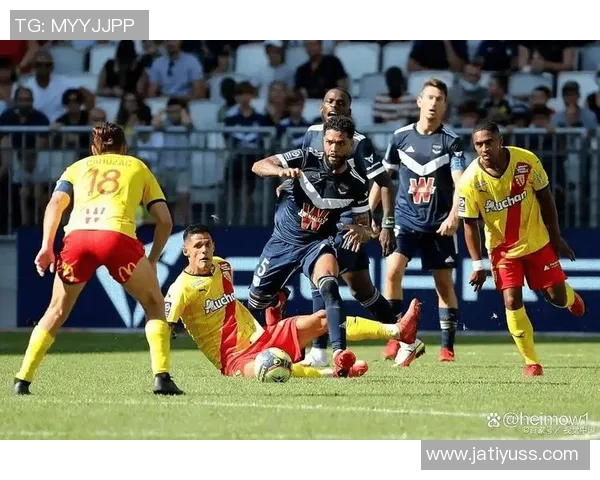 埃因霍温对阵米兰的巅峰对决两队历史交锋回顾与赛前分析