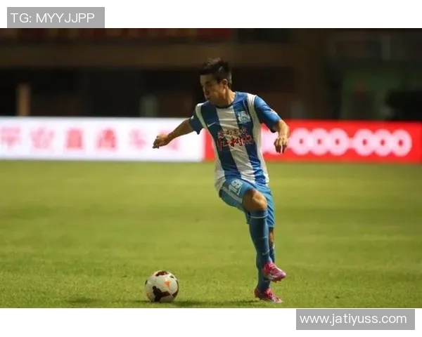 呼和浩特迎战广州富力全力争胜展现球队实力与斗志